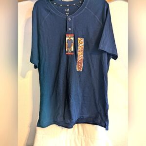Mens Gap Short Sleeve Henley Shirt Size XL BNWT